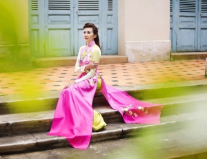 Áo dài truyền thống