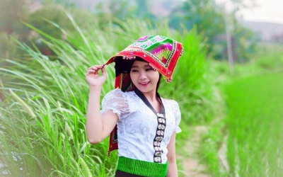 Trang phục nữ dân tộc thái